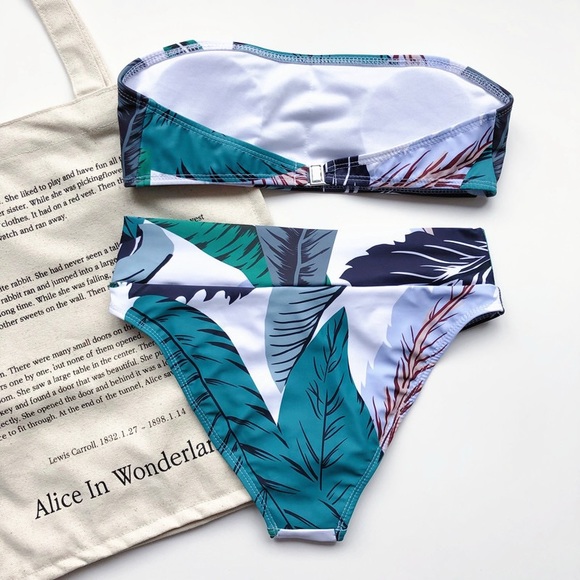 🌴🆕Leaf Print Two Pieces Bikini Set - Picture 3 of 3